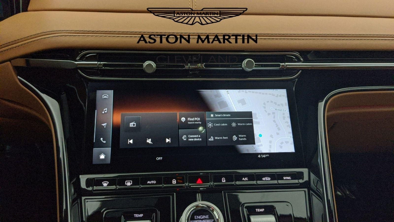 2025 Aston Martin DB12 Volante Volante