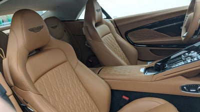 2025 Aston Martin DB12 Volante Volante