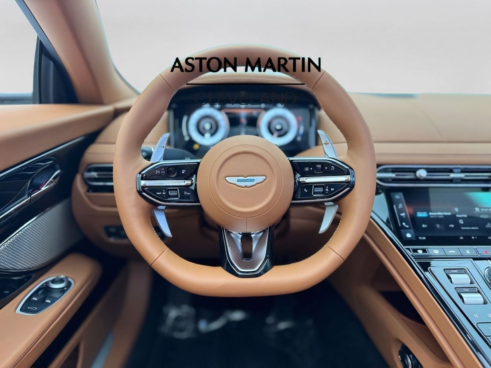 2025 Aston Martin DB12 Volante Volante