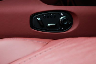 2025 Aston Martin DB12 Volante