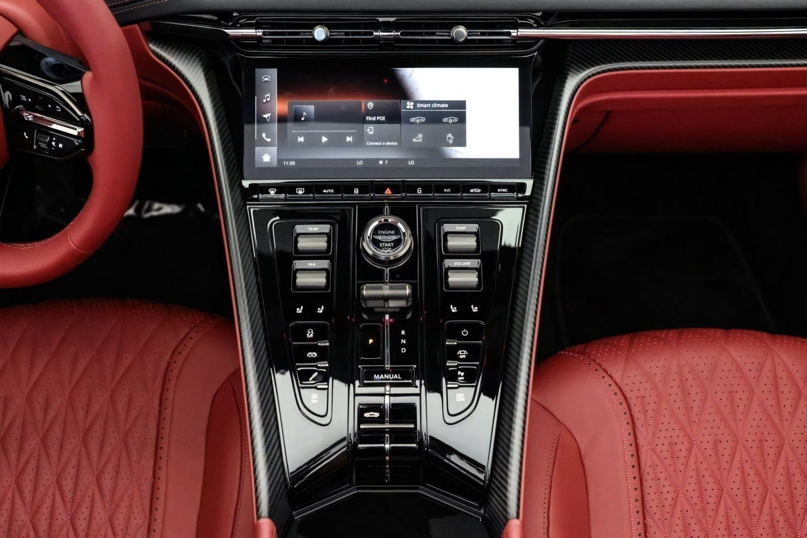 2025 Aston Martin DB12 Volante