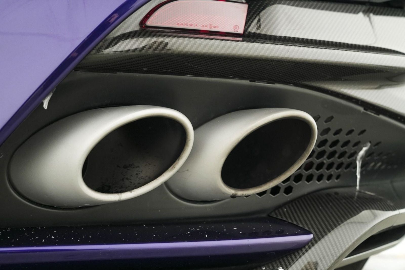 2023 Aston Martin DBS Ultimate 770