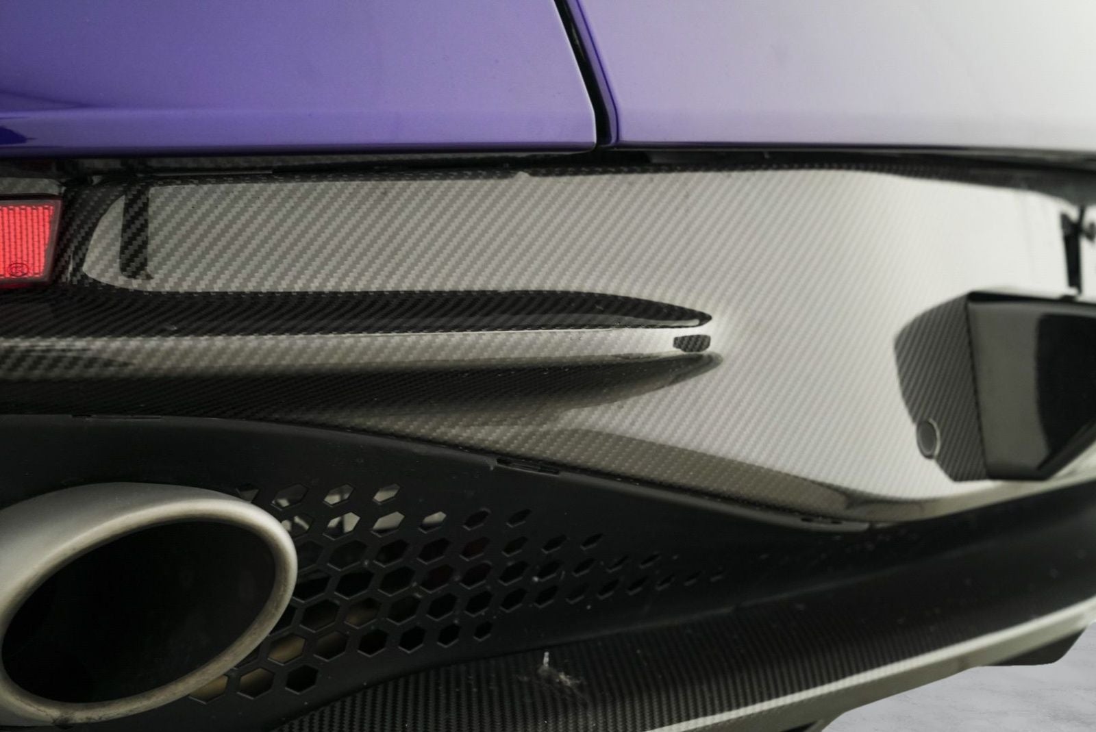 2023 Aston Martin DBS Ultimate 770