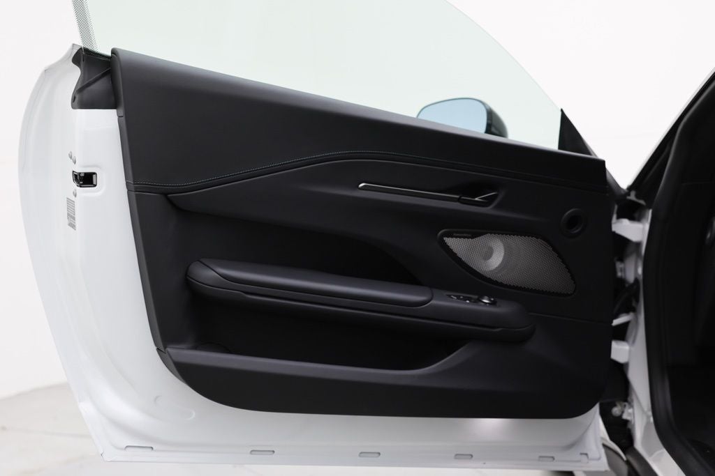 2025 Aston Martin Vantage Base