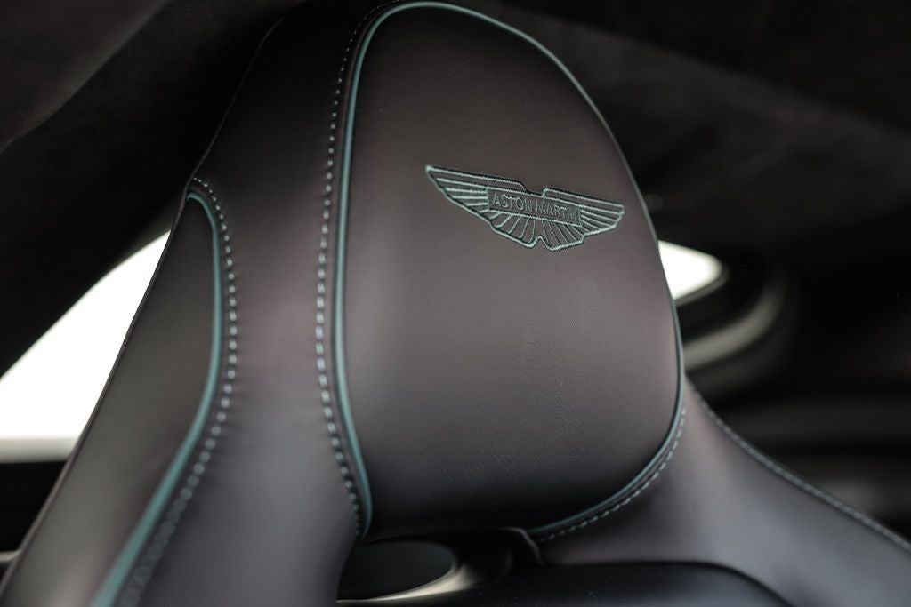 2025 Aston Martin Vantage Base