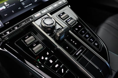 2025 Aston Martin Vantage Base