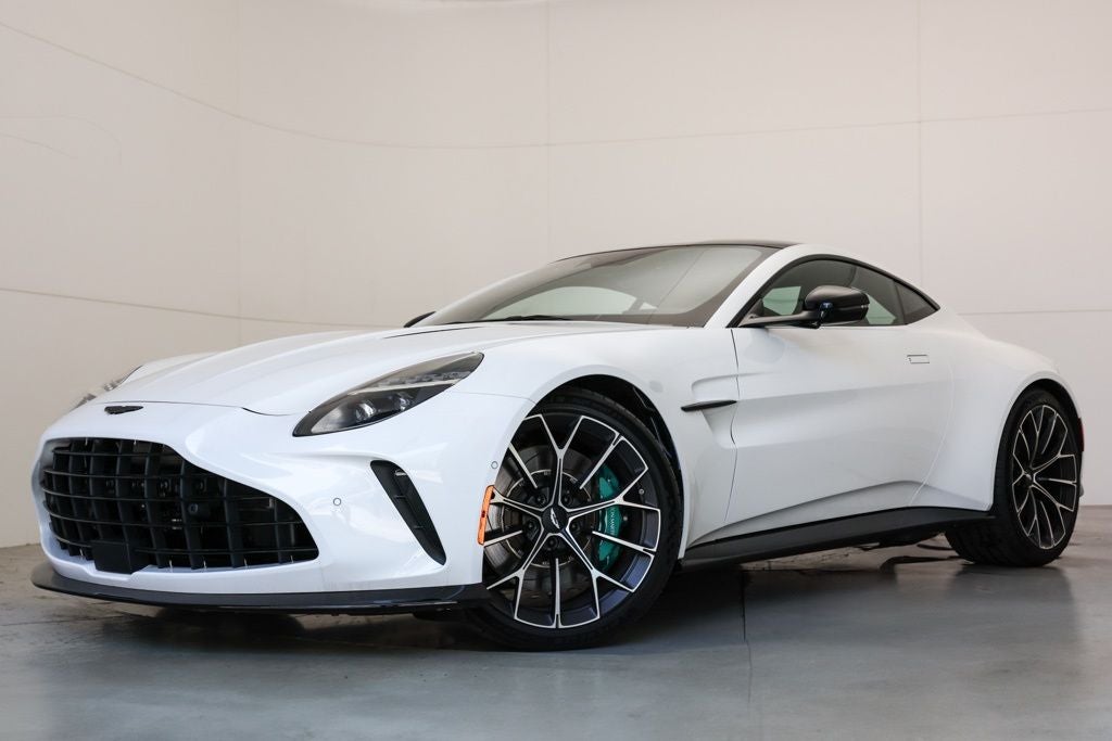 2025 Aston Martin Vantage Base