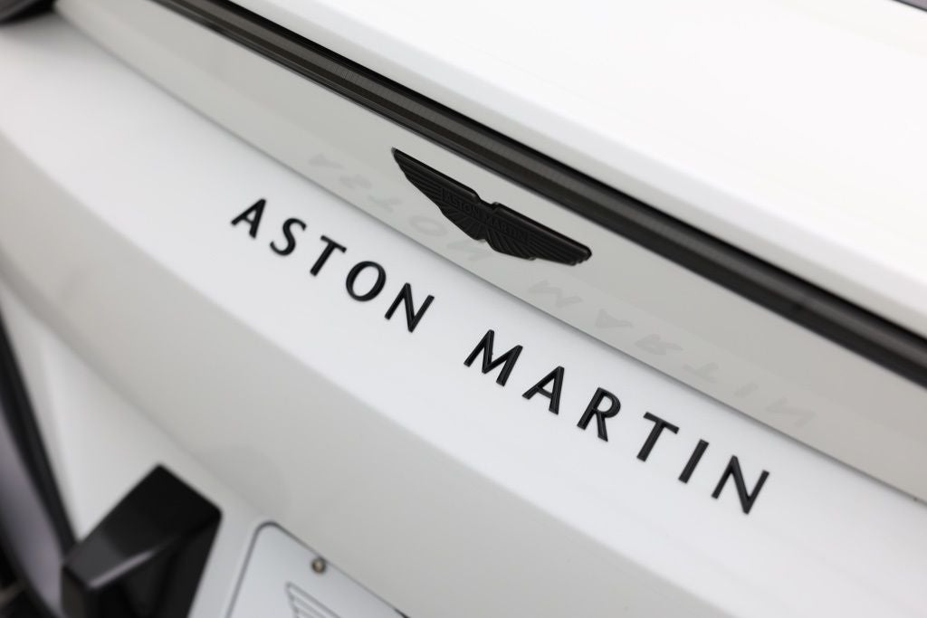 2025 Aston Martin Vantage Base