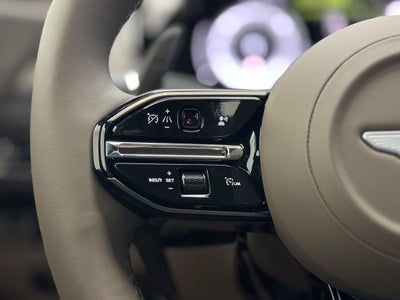 2025 Aston Martin Vantage Base