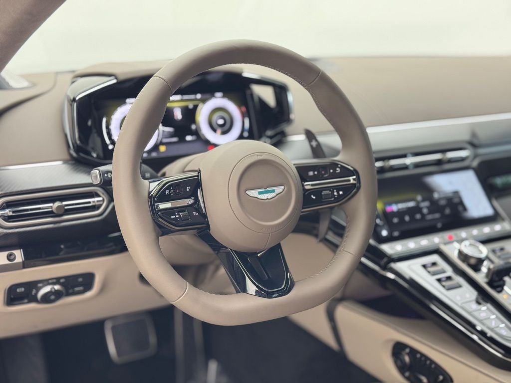 2025 Aston Martin Vantage Base