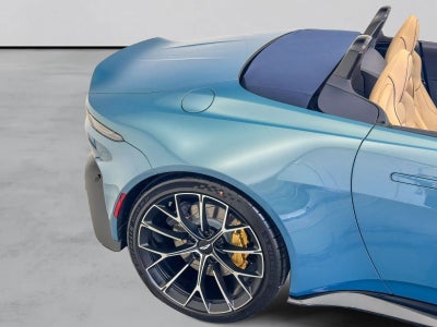 2026 Aston Martin Vantage Roadster