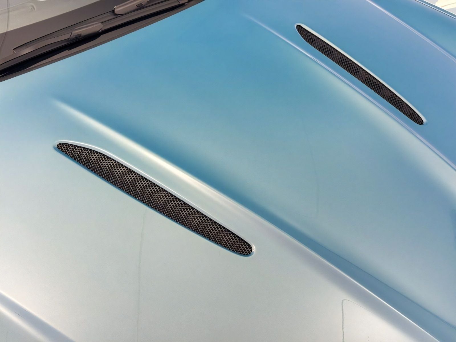2026 Aston Martin Vantage Roadster