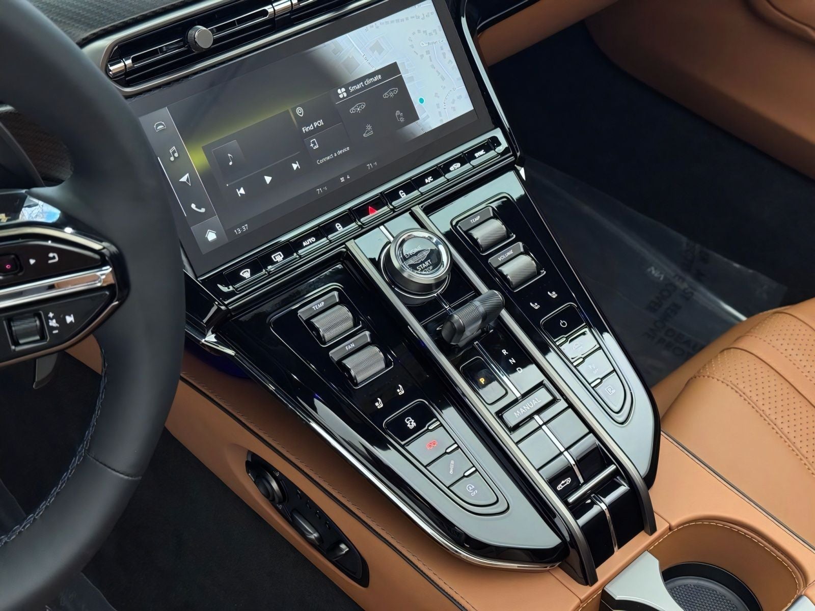 2026 Aston Martin Vantage Roadster