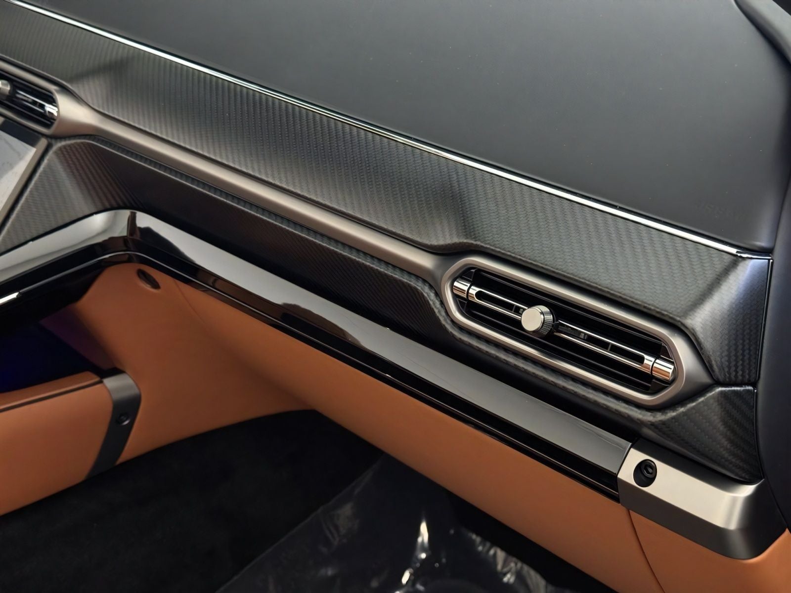 2026 Aston Martin Vantage Roadster