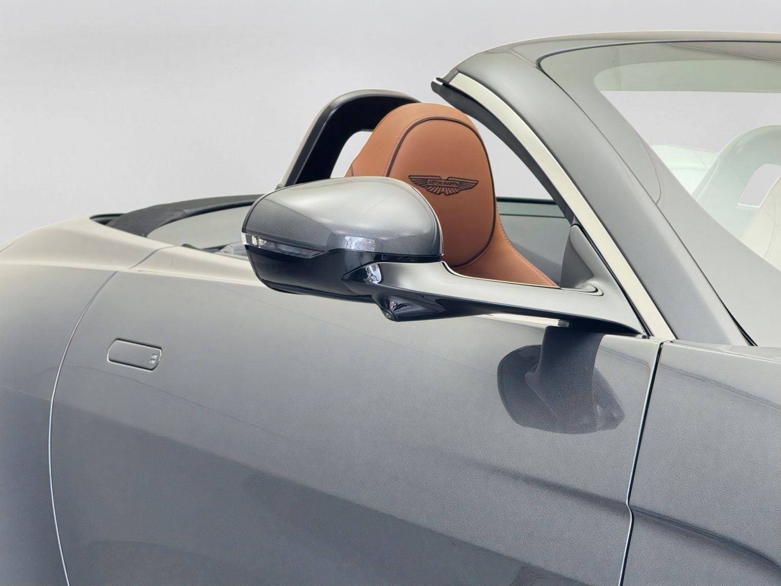 2026 Aston Martin Vantage Roadster