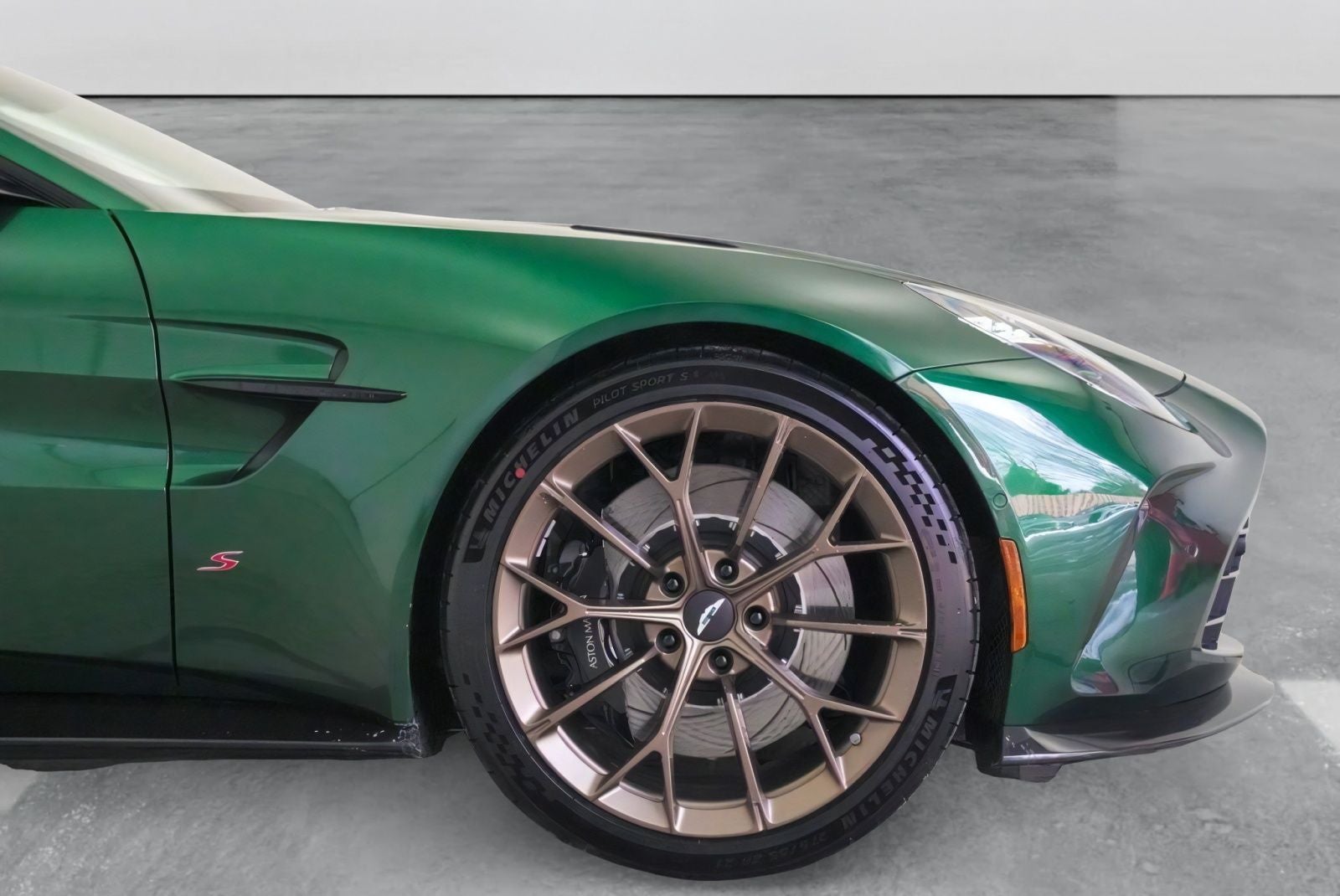 2026 Aston Martin Vantage S