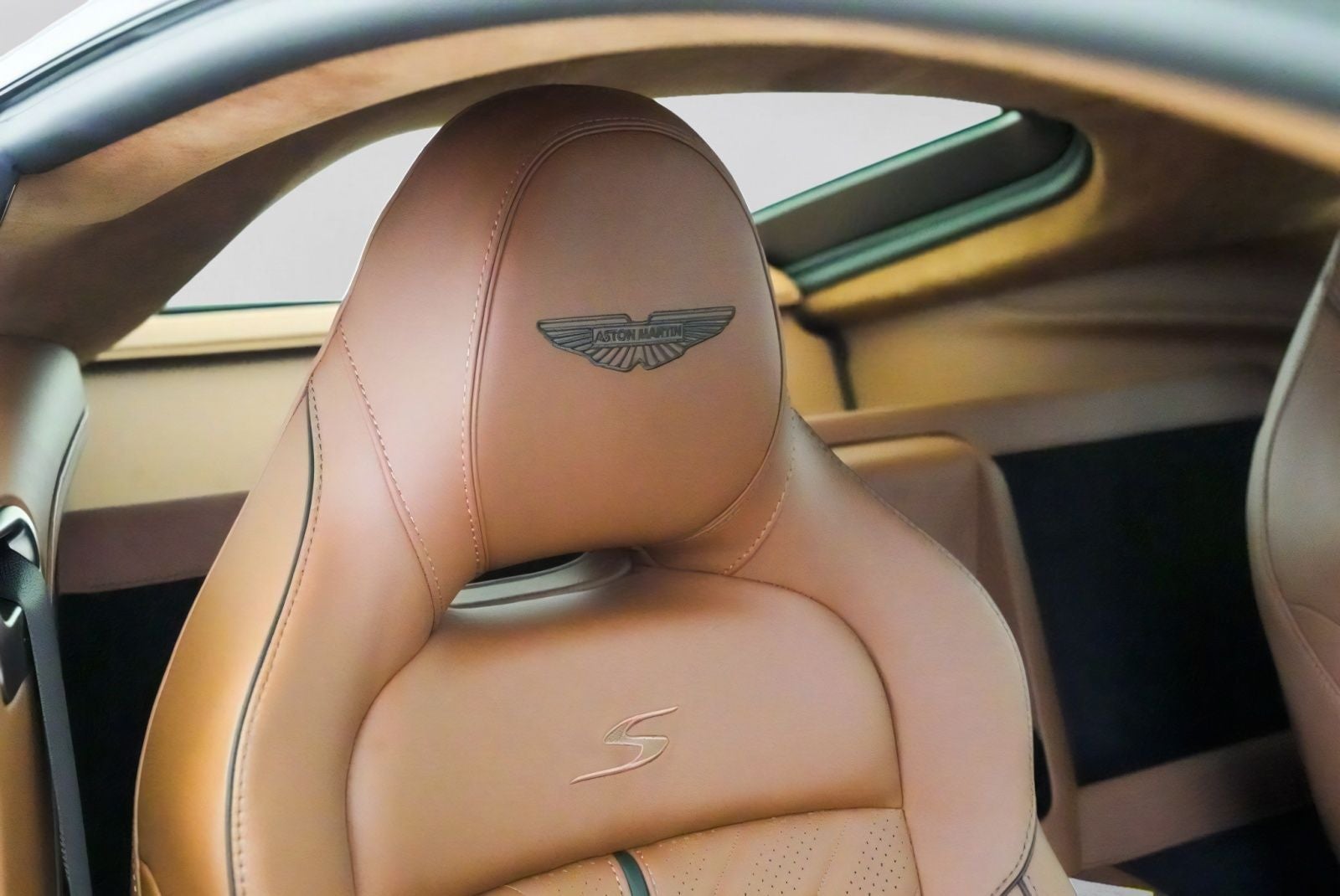 2026 Aston Martin Vantage S
