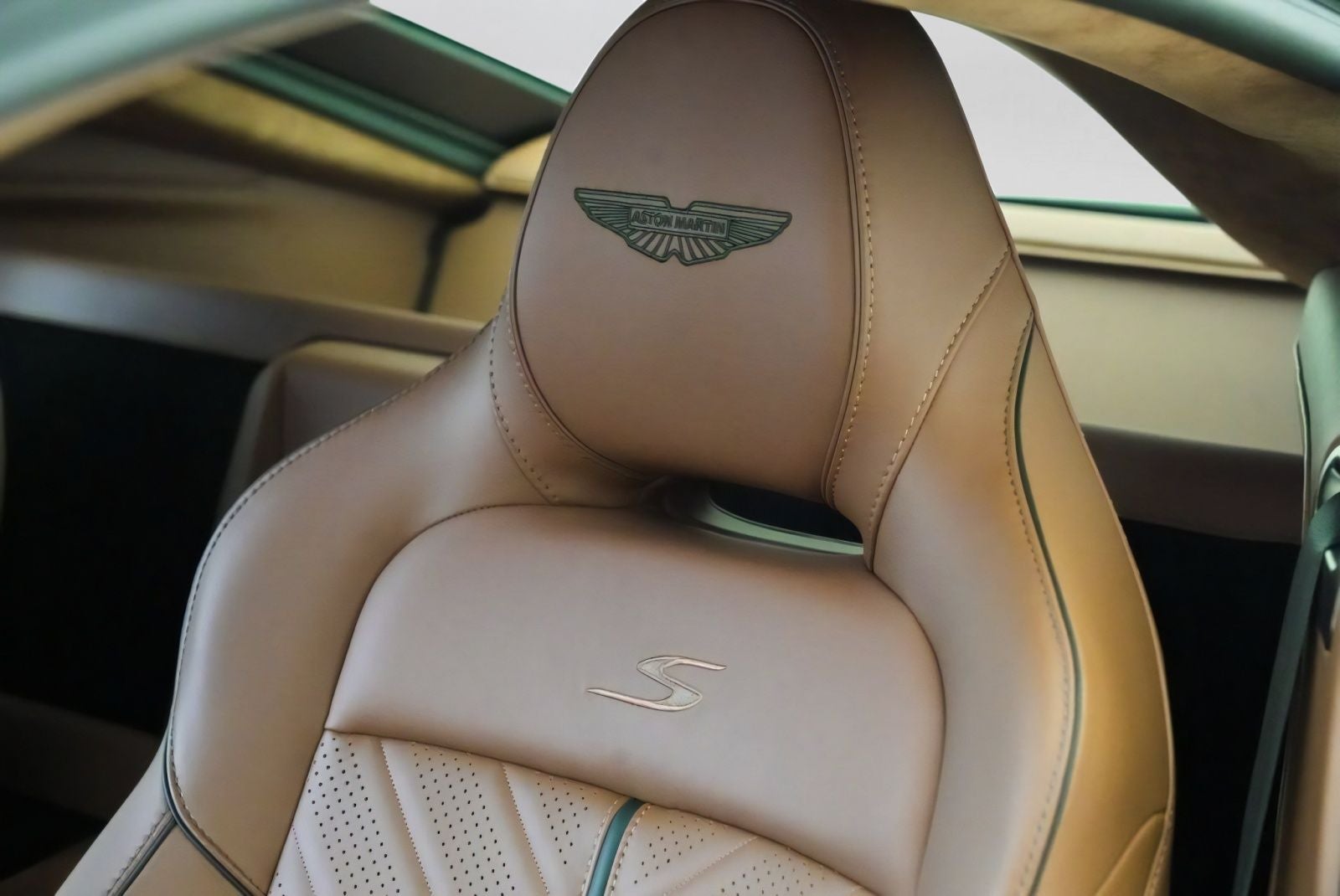 2026 Aston Martin Vantage S