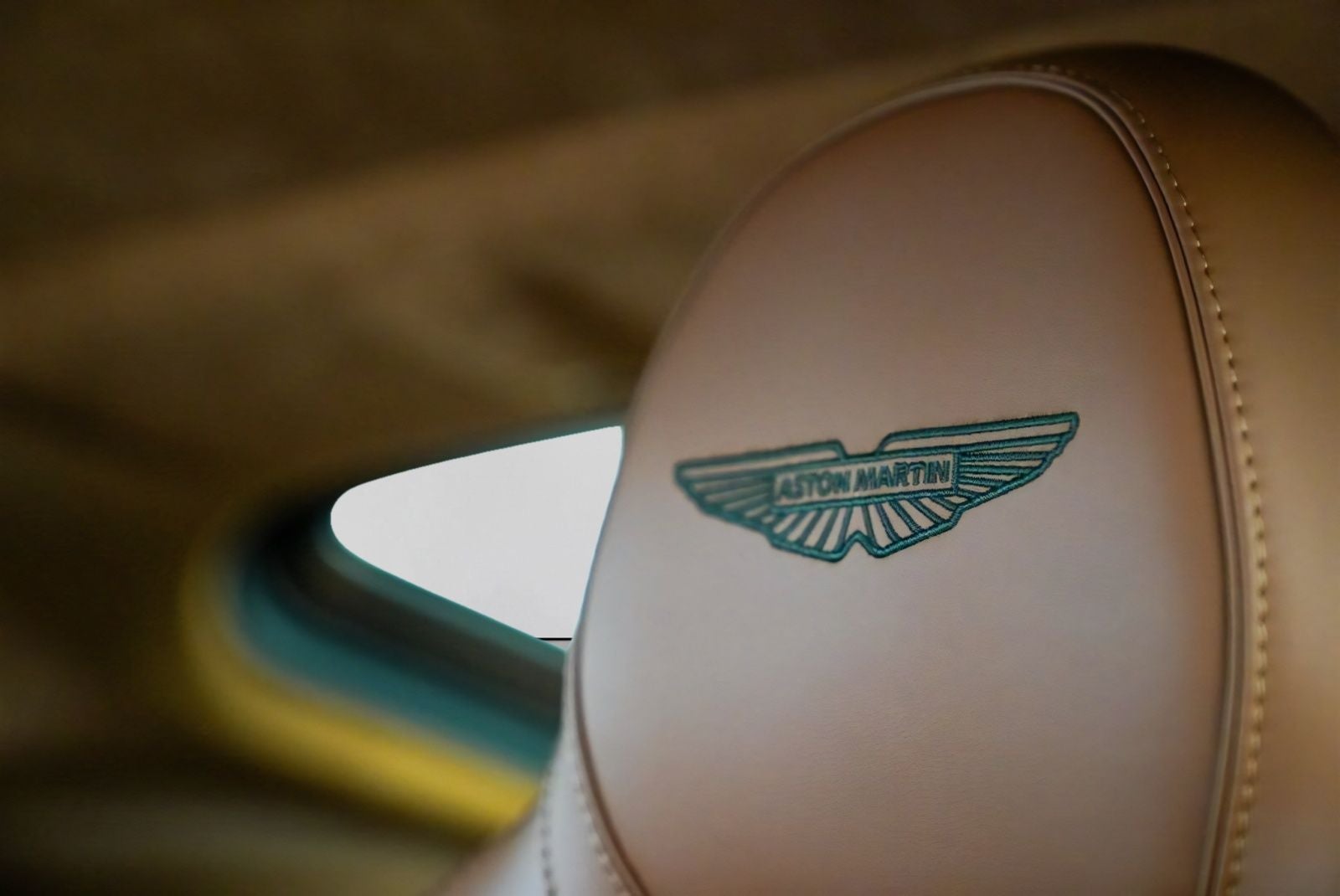 2026 Aston Martin Vantage S