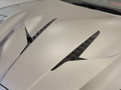 2025 Aston Martin Vanquish Base