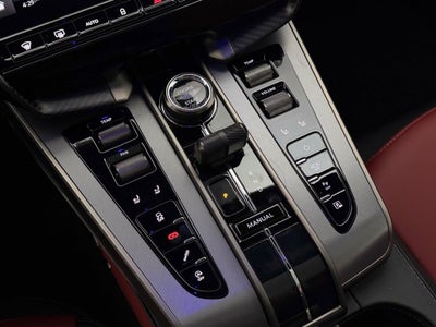 2025 Aston Martin Vanquish Base