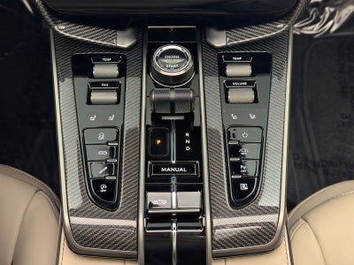2026 Aston Martin Vanquish Volante