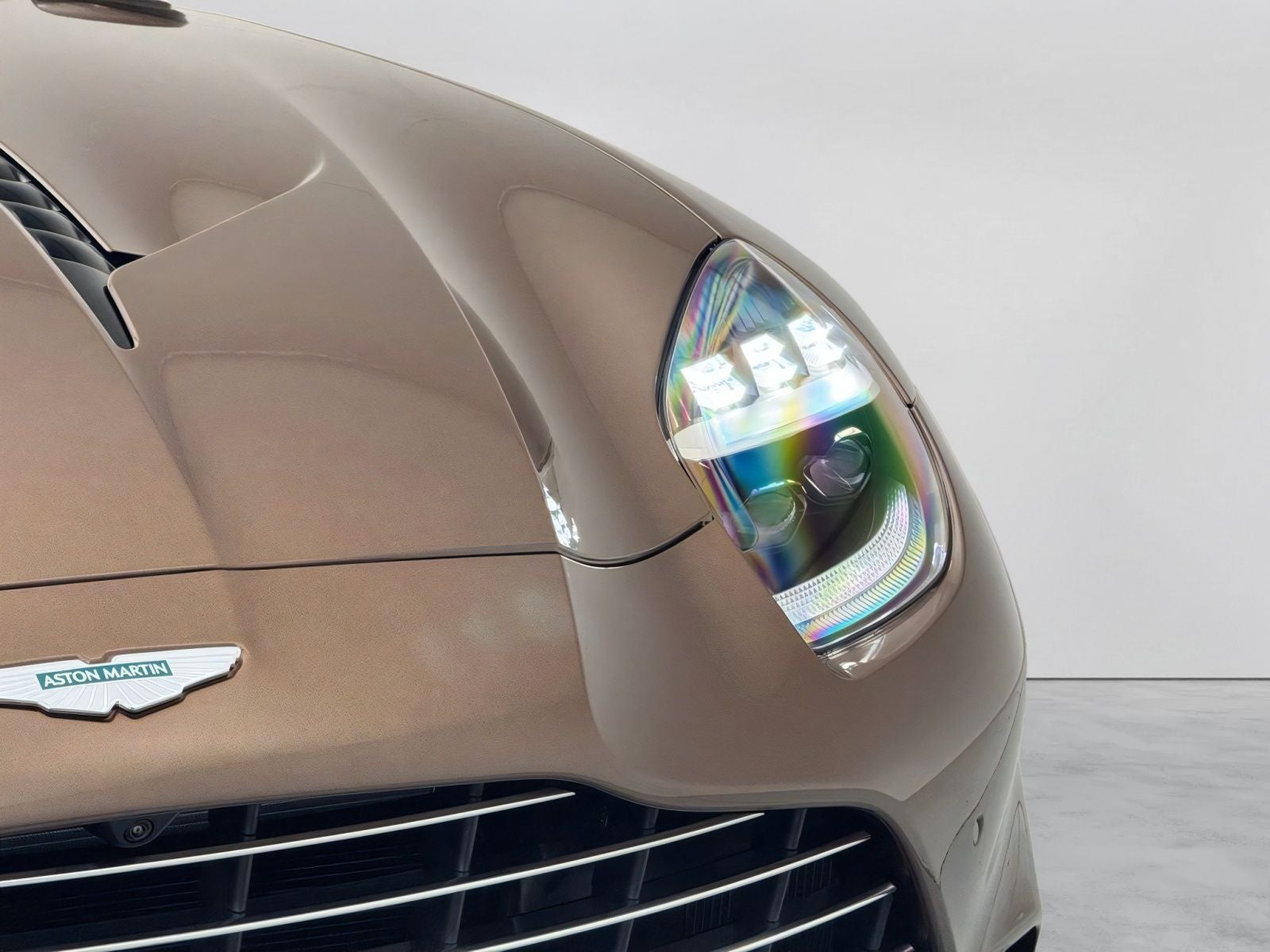 2026 Aston Martin Vanquish Volante