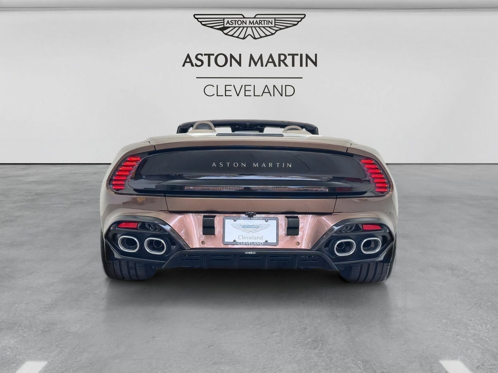 2026 Aston Martin Vanquish Volante