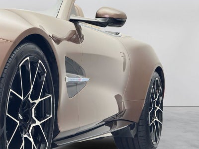2026 Aston Martin Vanquish Volante
