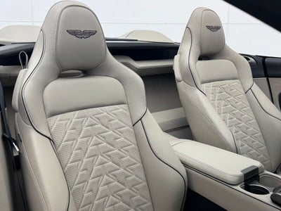 2026 Aston Martin Vanquish Volante