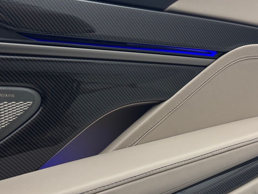 2026 Aston Martin Vanquish Volante