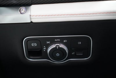 2026 Aston Martin Vanquish Volante