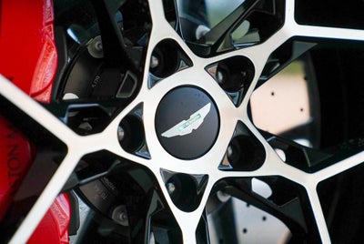 2026 Aston Martin Vanquish Volante