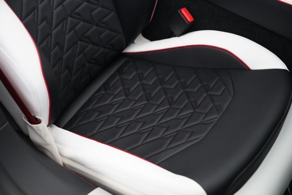 2026 Aston Martin Vanquish Volante