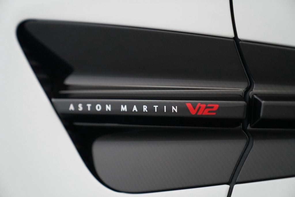 2026 Aston Martin Vanquish Volante