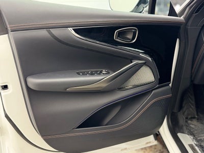 2025 Aston Martin DBX 707
