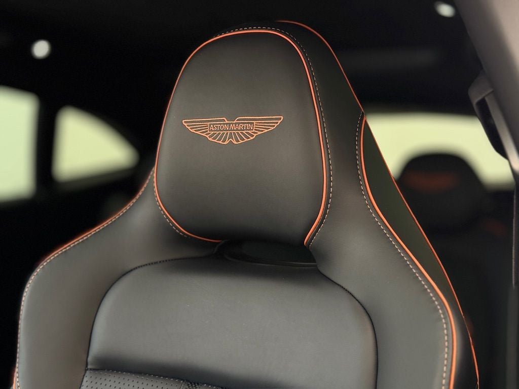 2025 Aston Martin DBX 707