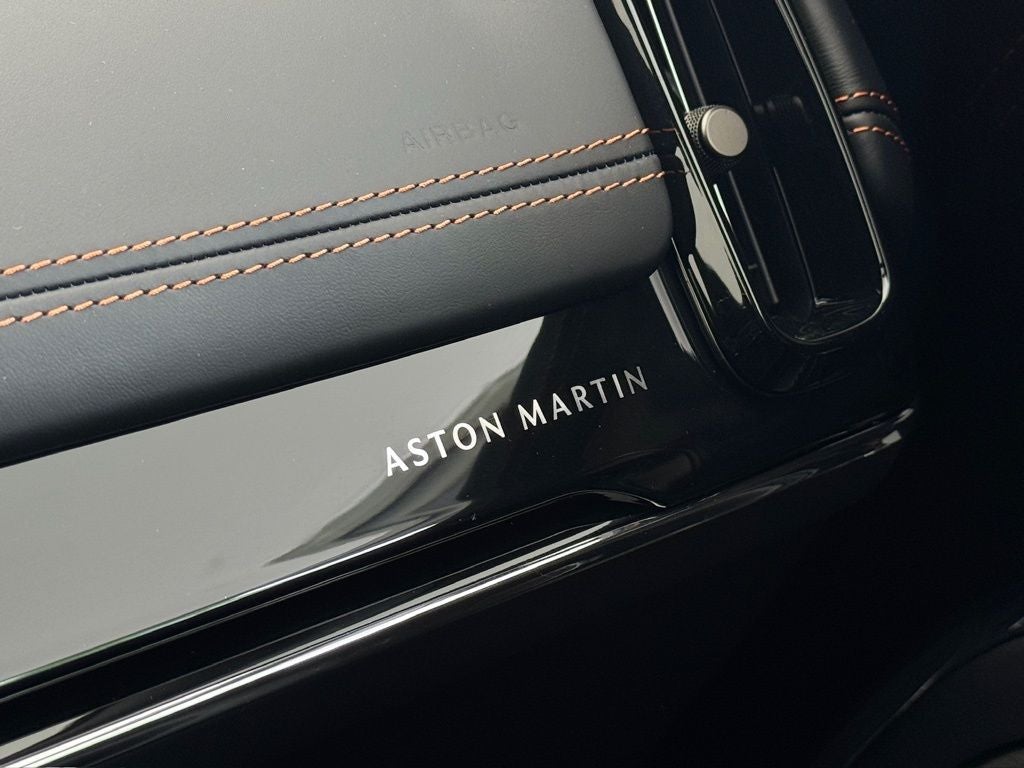2025 Aston Martin DBX 707