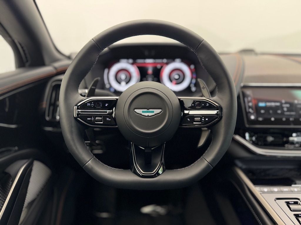 2025 Aston Martin DBX 707