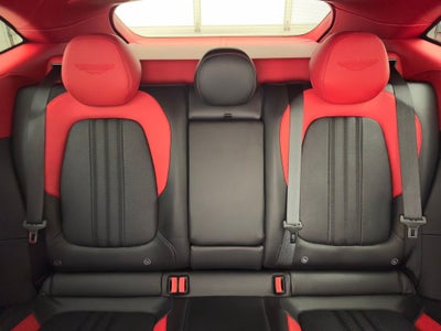 2025 Aston Martin DBX 707