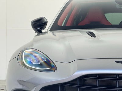 2025 Aston Martin DBX 707