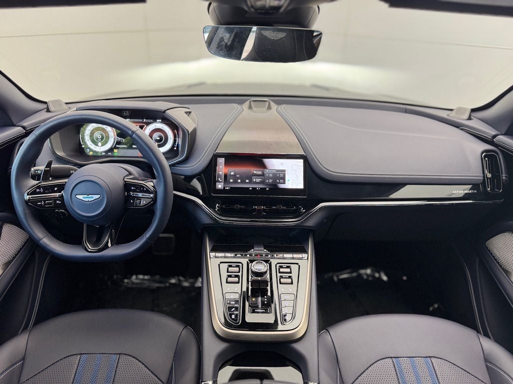 2025 Aston Martin DBX 707