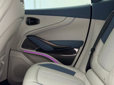 2025 Aston Martin DBX 707