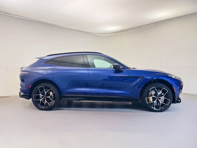 2025 Aston Martin DBX 707