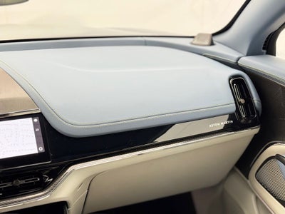 2025 Aston Martin DBX 707