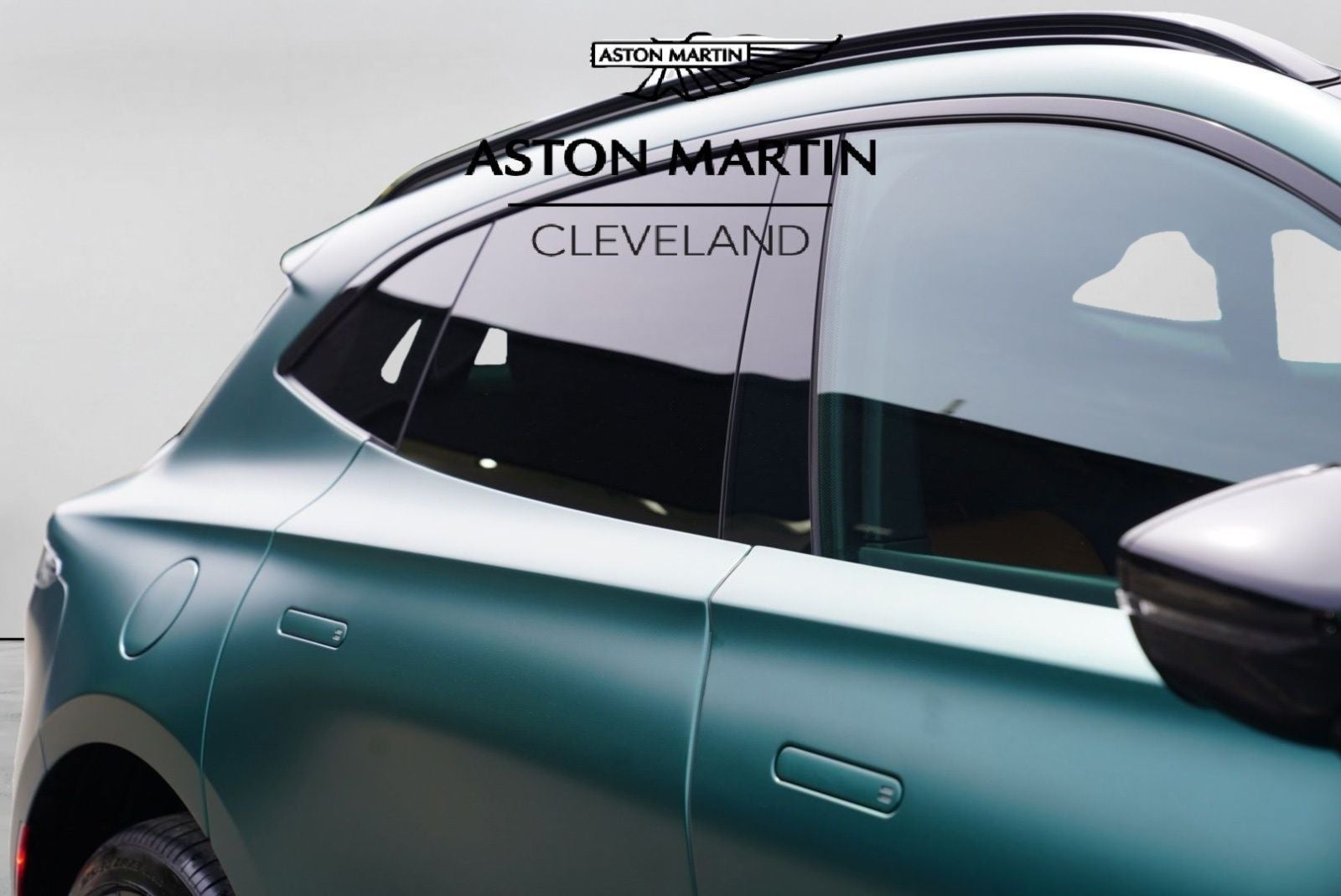 2025 Aston Martin DBX 707