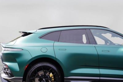 2025 Aston Martin DBX 707