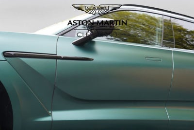 2025 Aston Martin DBX 707