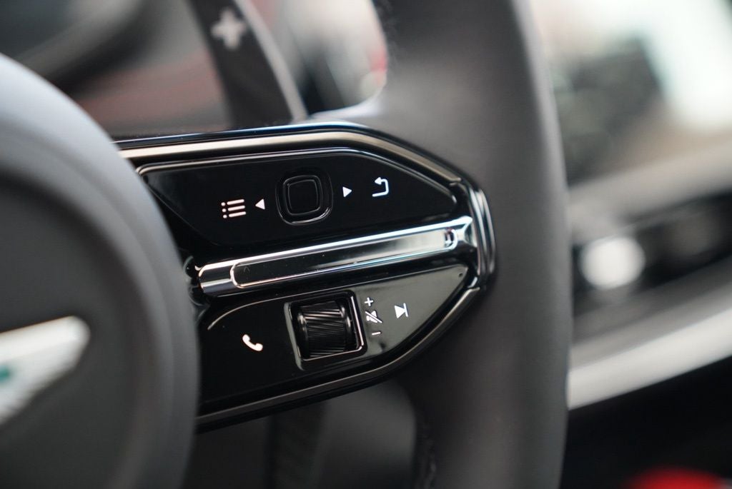 2026 Aston Martin DBX S