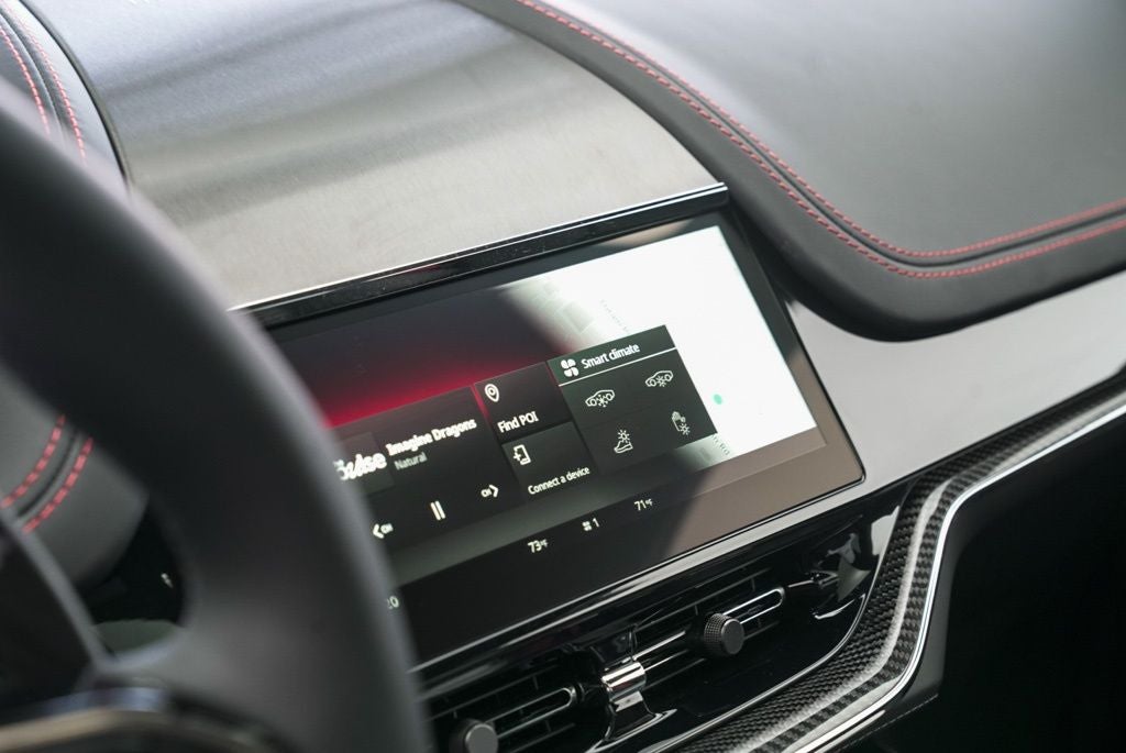 2026 Aston Martin DBX S